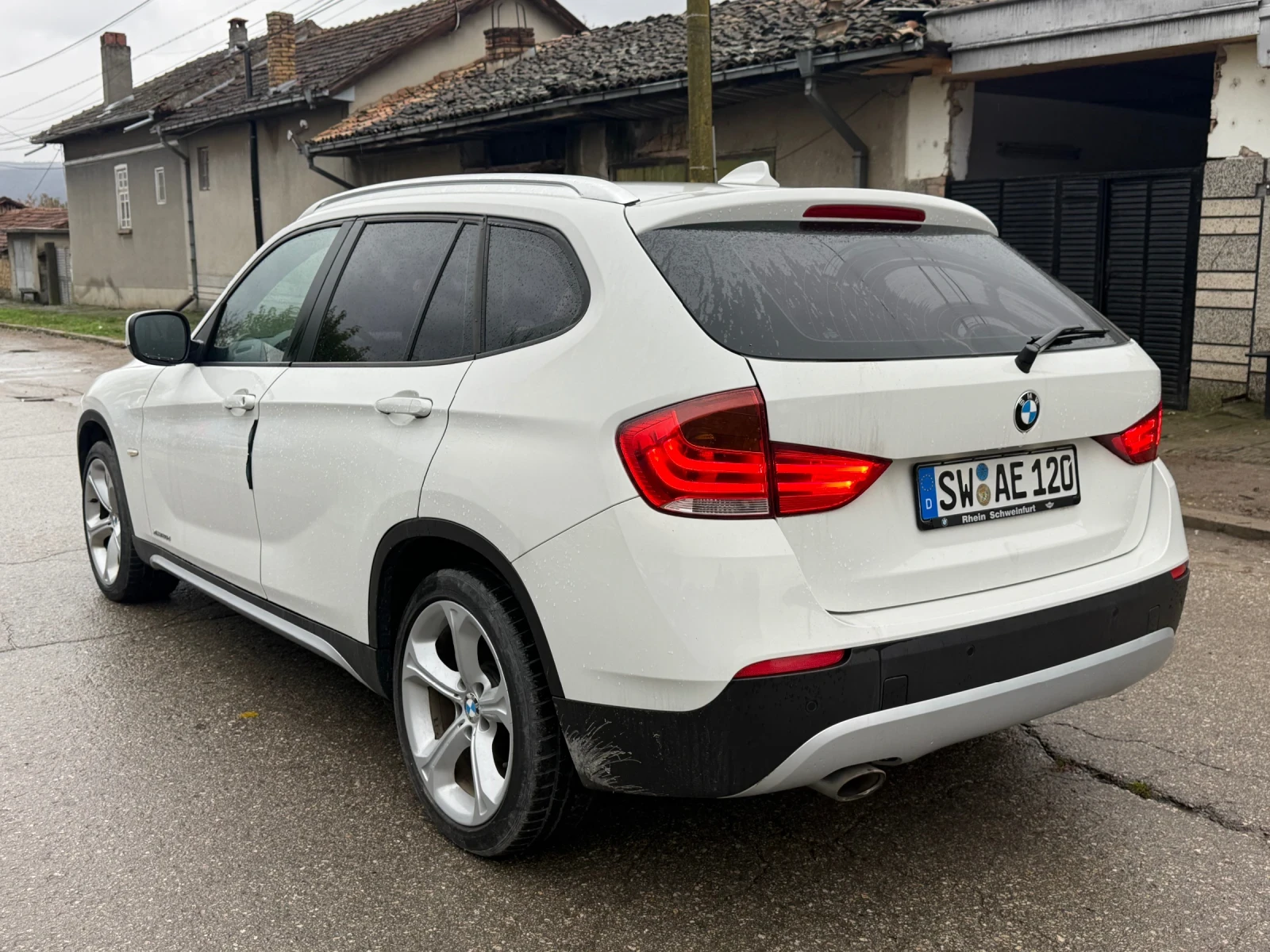 BMW X1 2.0d Xdrive - изображение 4