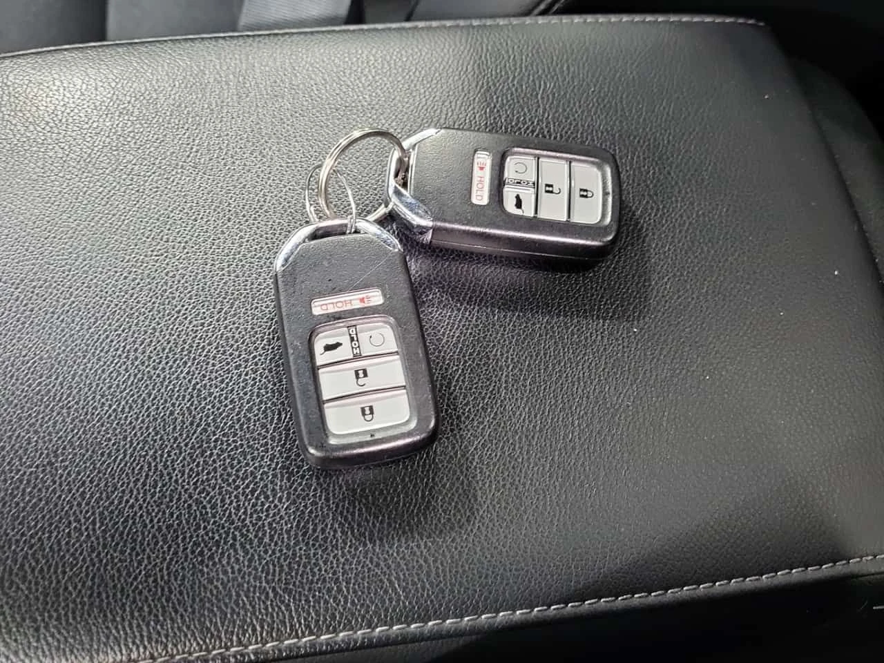 Honda Cr-v BLACK EDITION/Ленти/Кожа/Пано/Подгрев/2 Ключа, снимка 8 - Автомобили и джипове - 53959202