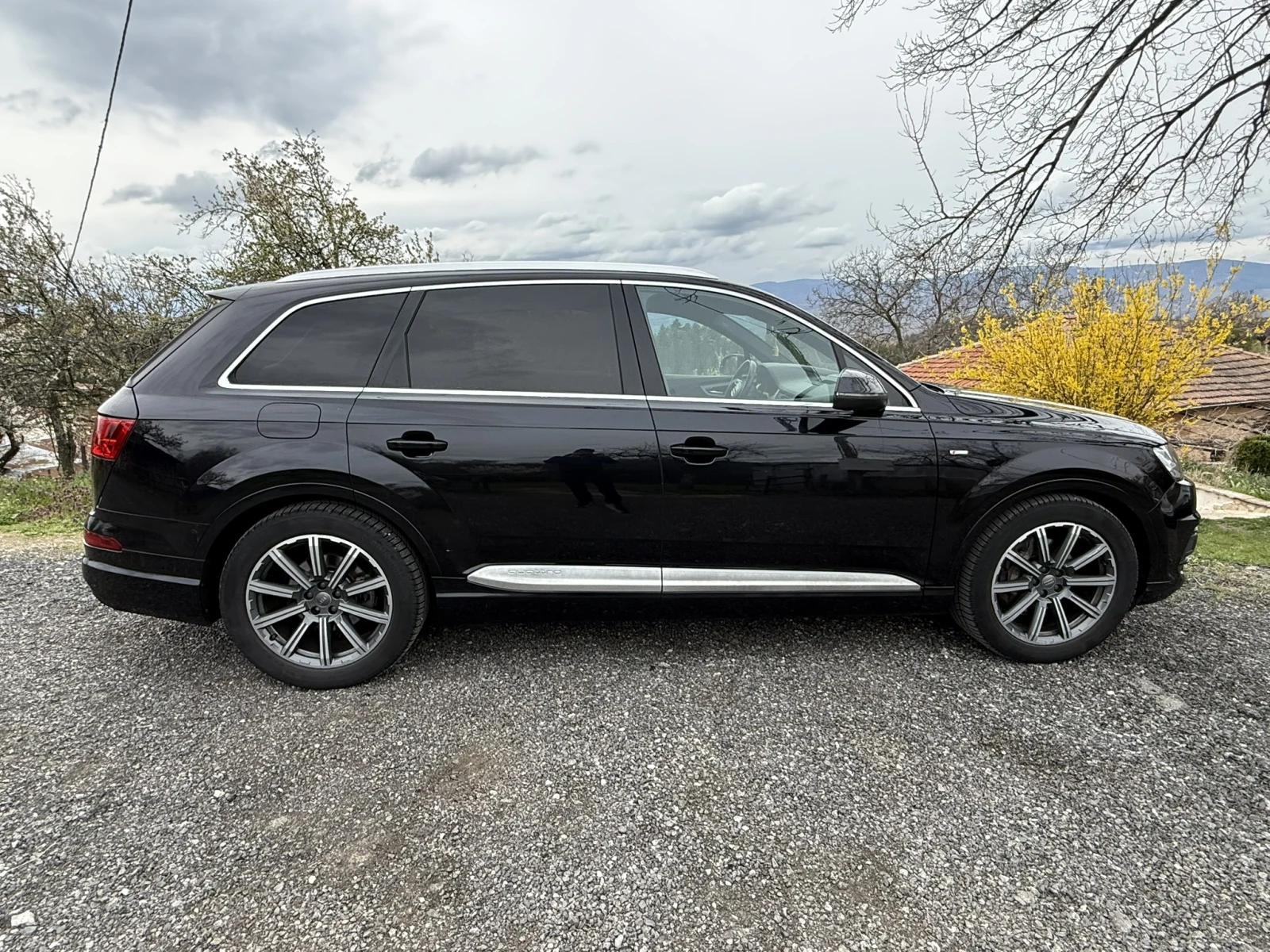 Audi Q7 S-Line, снимка 7 - Автомобили и джипове - 54134718