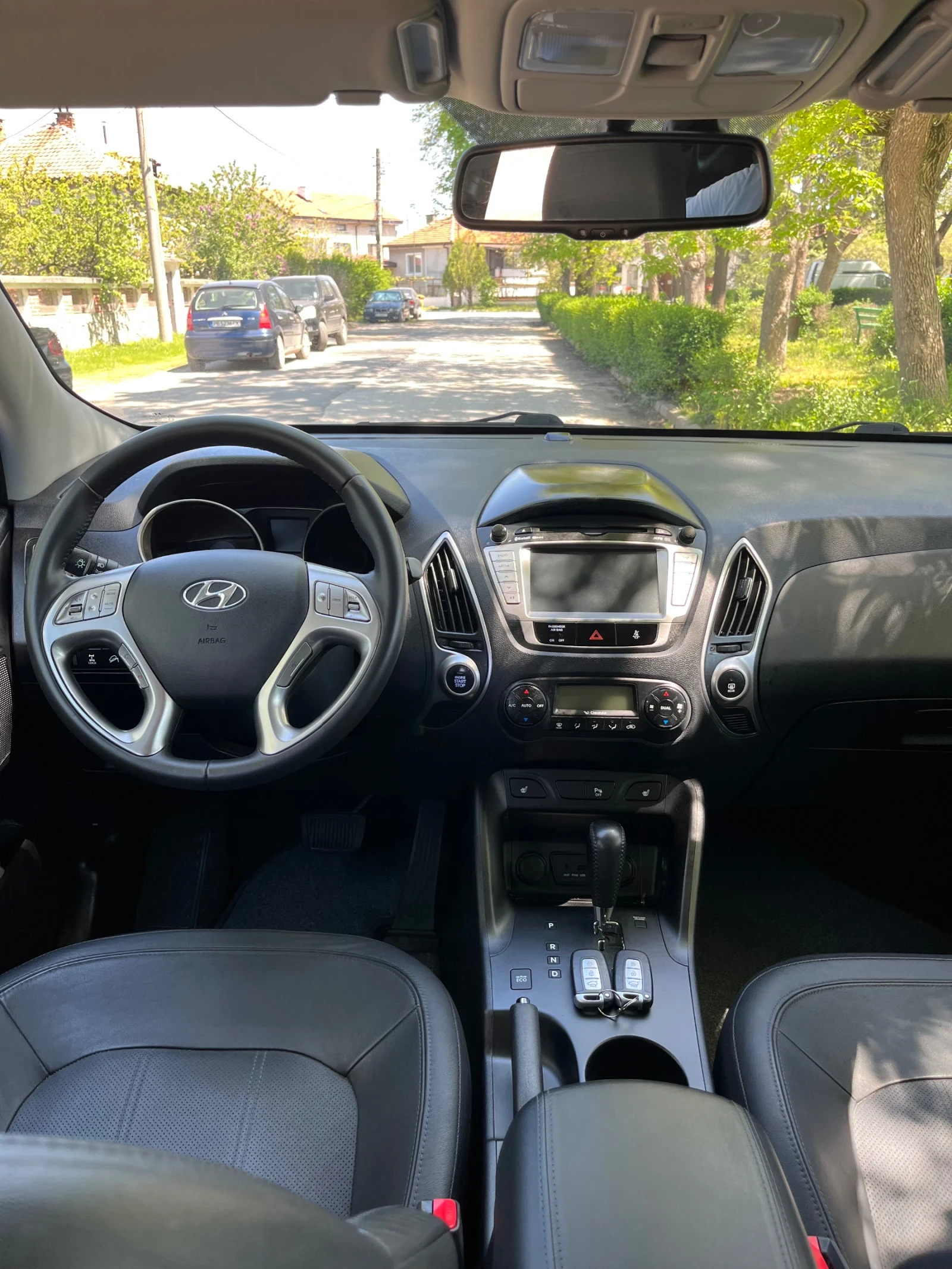 Hyundai IX35 2.0 disel full paket, снимка 7 - Автомобили и джипове - 54334912