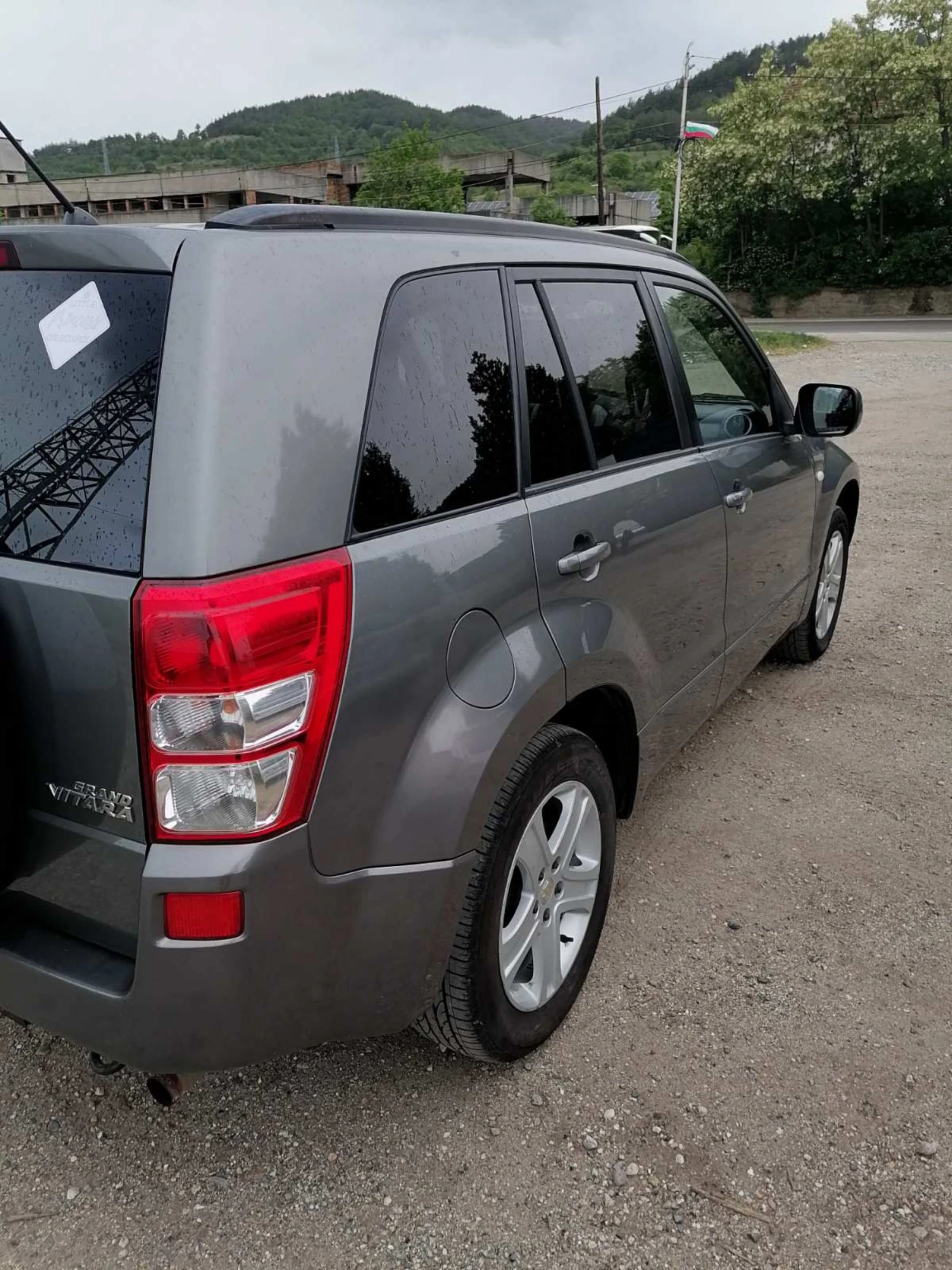 Suzuki Grand vitara 2.0 бензин/газ, снимка 4 - Автомобили и джипове - 54495447