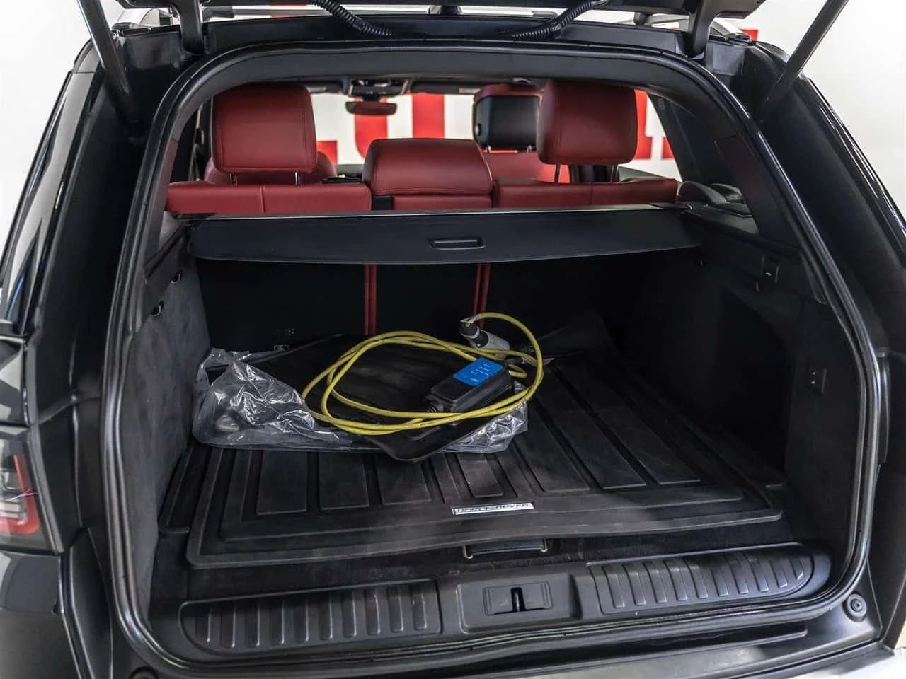 Land Rover Range Rover Sport Autobiography| P400e| Plug In Hybrid| , снимка 13 - Автомобили и джипове - 54831792