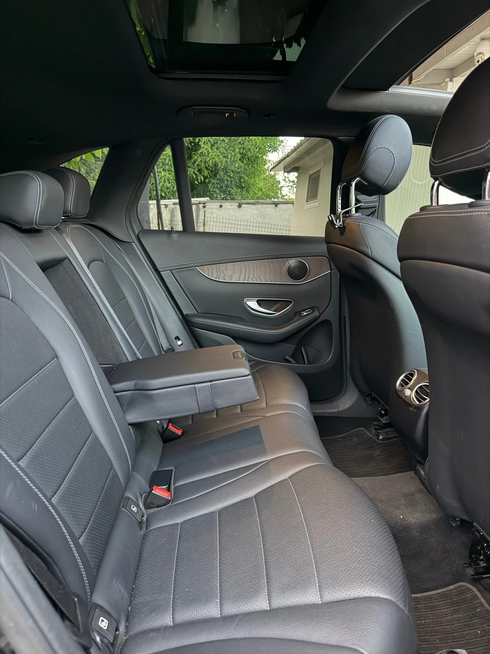 Mercedes-Benz GLC 220 9G/ПАНОРАМА/4MATIC/NAVI/CAMERA/ПОДГРЕВ/FULL LED, снимка 10 - Автомобили и джипове - 55202149