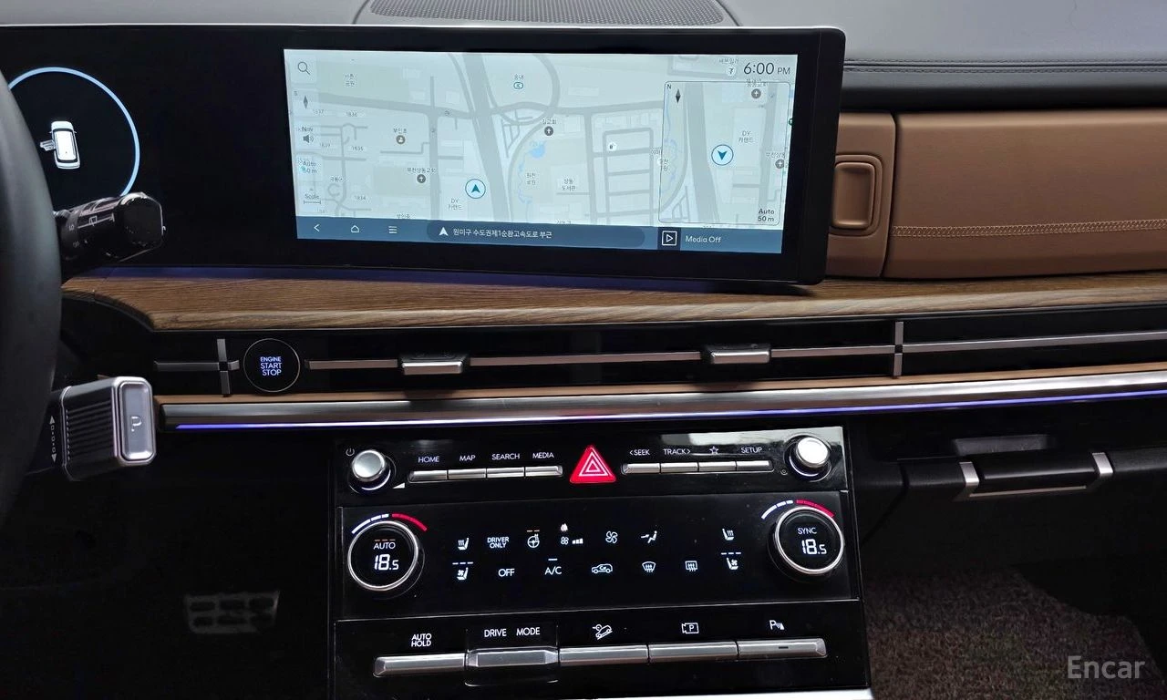 Hyundai Santa fe 1.6* HYBRID* CALIGRAPHY* ОБДУХВАНЕ* 360КАМЕРА* LAN, снимка 8 - Автомобили и джипове - 55313274