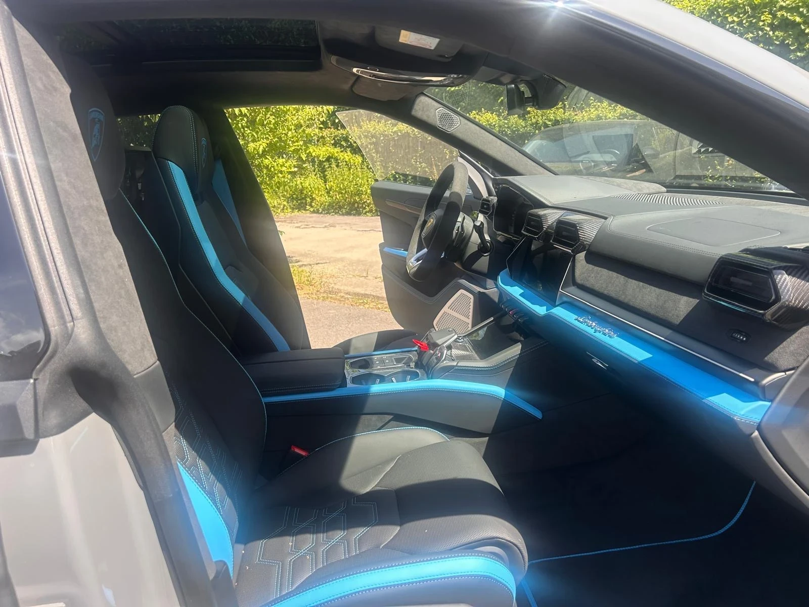 Lamborghini Urus, снимка 14 - Автомобили и джипове - 55474464