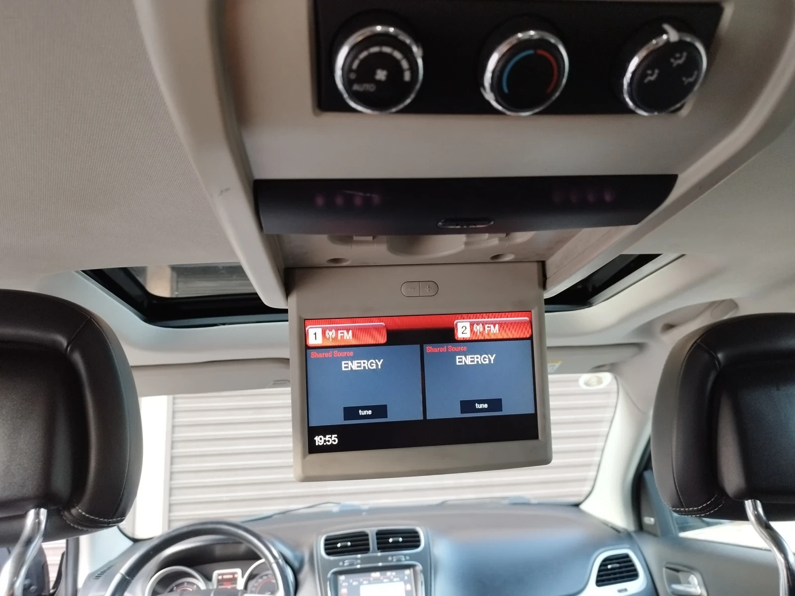 Fiat Freemont 2.0 Multijet 2, 4X4, FULL, NAVI, KEYLESS, KAMERA, снимка 15 - Автомобили и джипове - 55632310