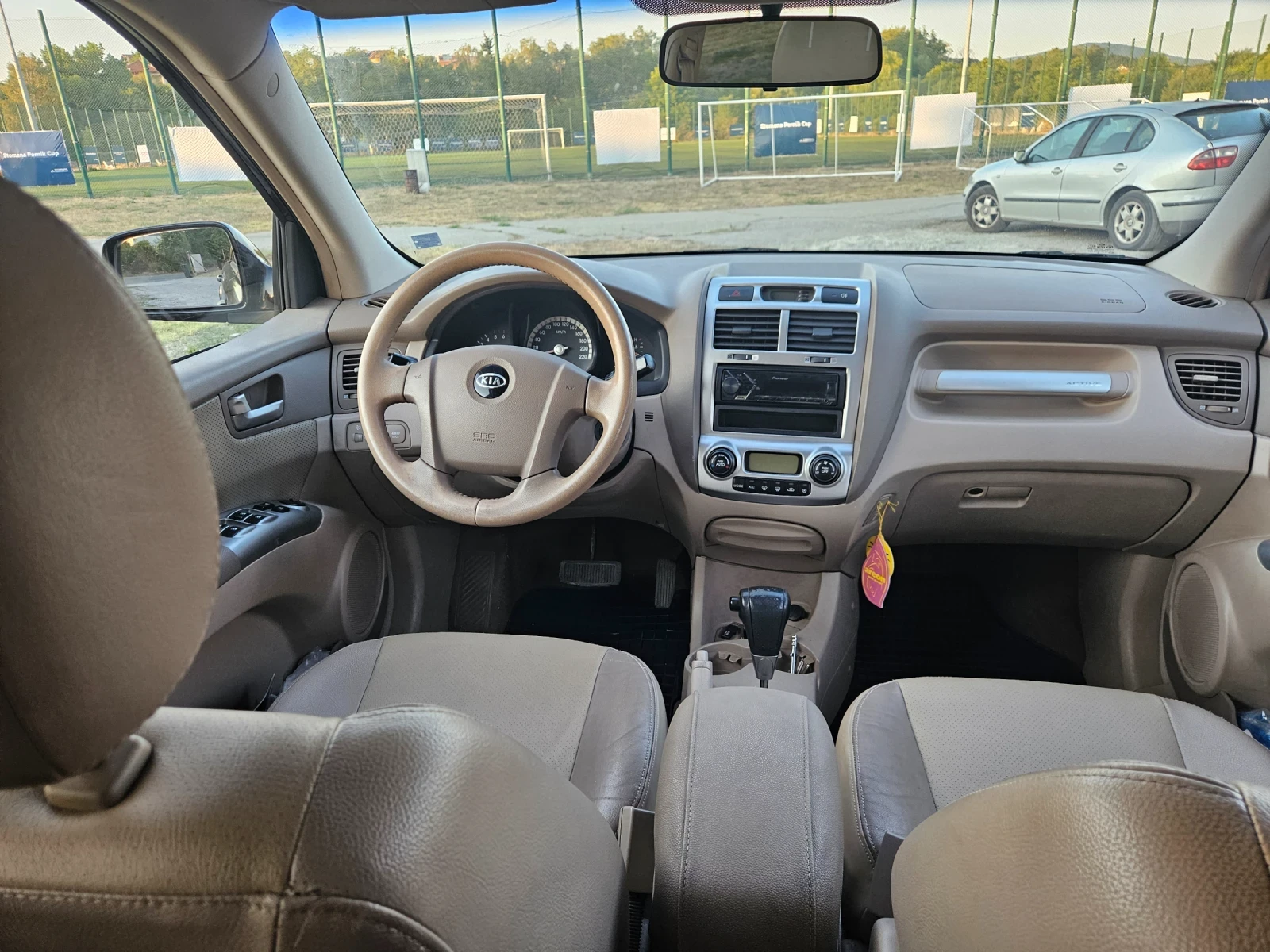 Kia Sportage ОБСЛУЖЕНА, КАРА СЕ ВСЕКИ ДЕН!, снимка 10 - Автомобили и джипове - 56128947