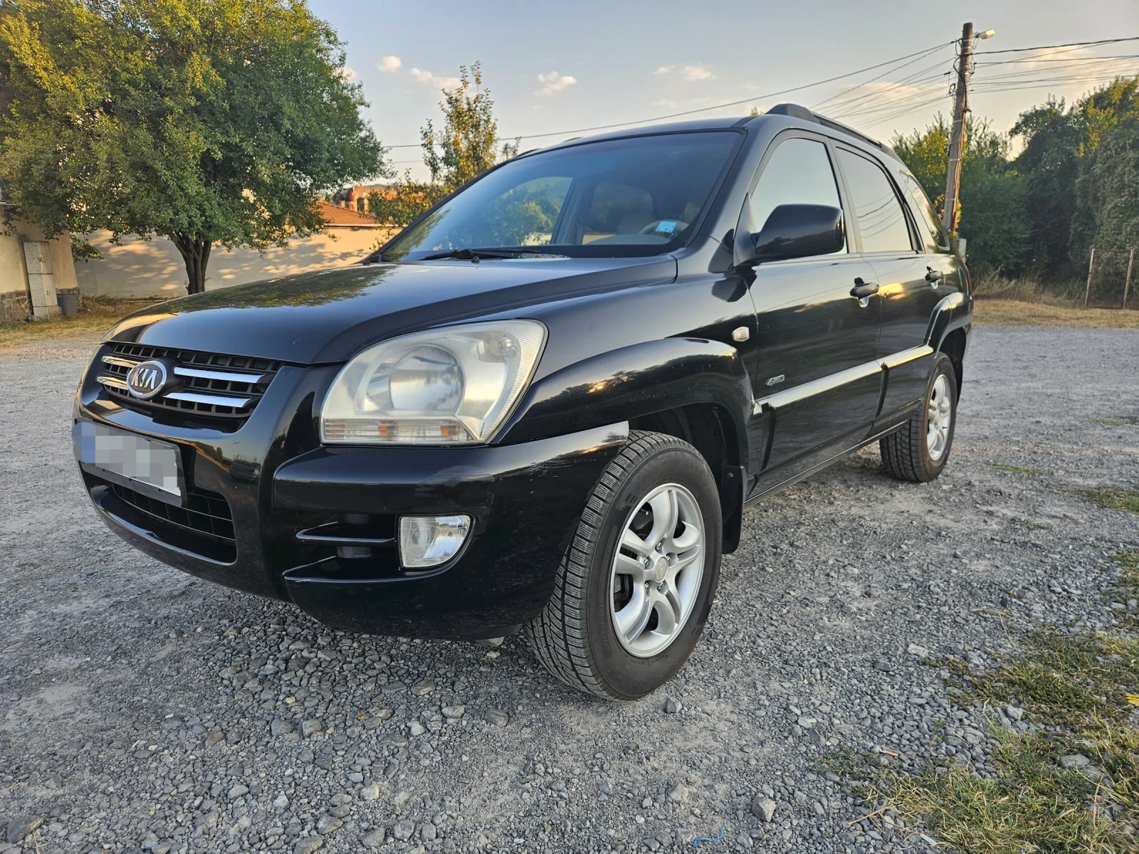 Kia Sportage ОБСЛУЖЕНА, КАРА СЕ ВСЕКИ ДЕН!, снимка 2 - Автомобили и джипове - 56128947