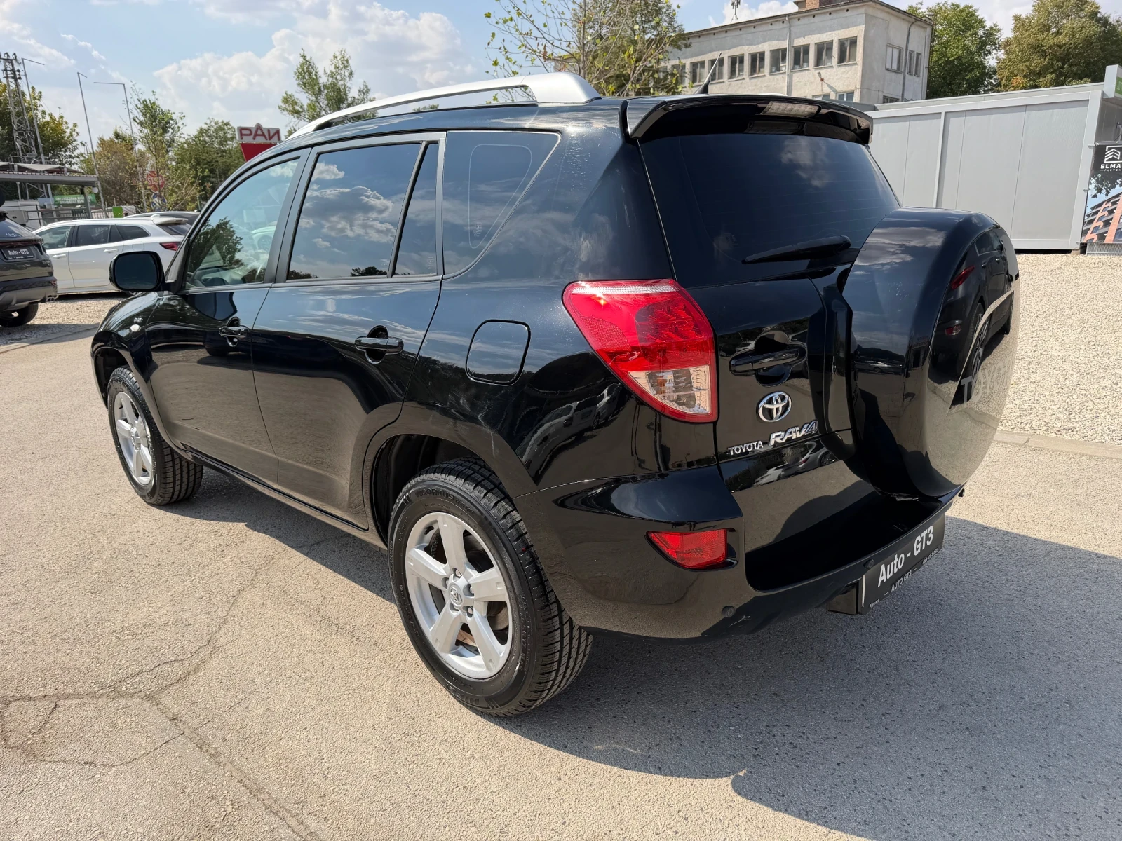Toyota Rav4 2.2D4d 136к.с 6ск.  238000км., снимка 6 - Автомобили и джипове - 56162429