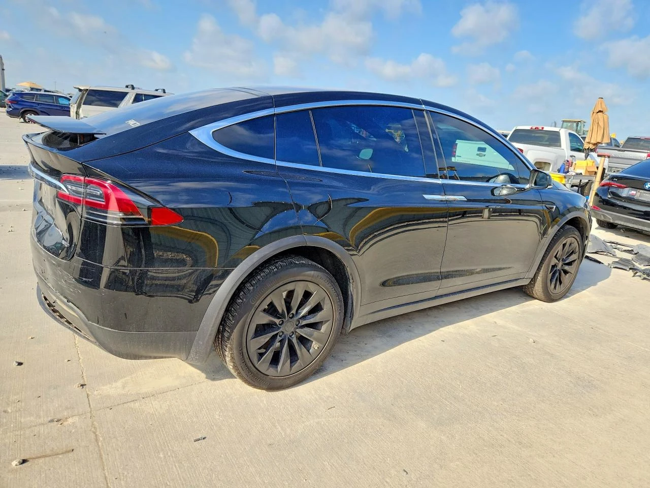 Tesla Model X 90D AWD, снимка 3 - Автомобили и джипове - 56332204