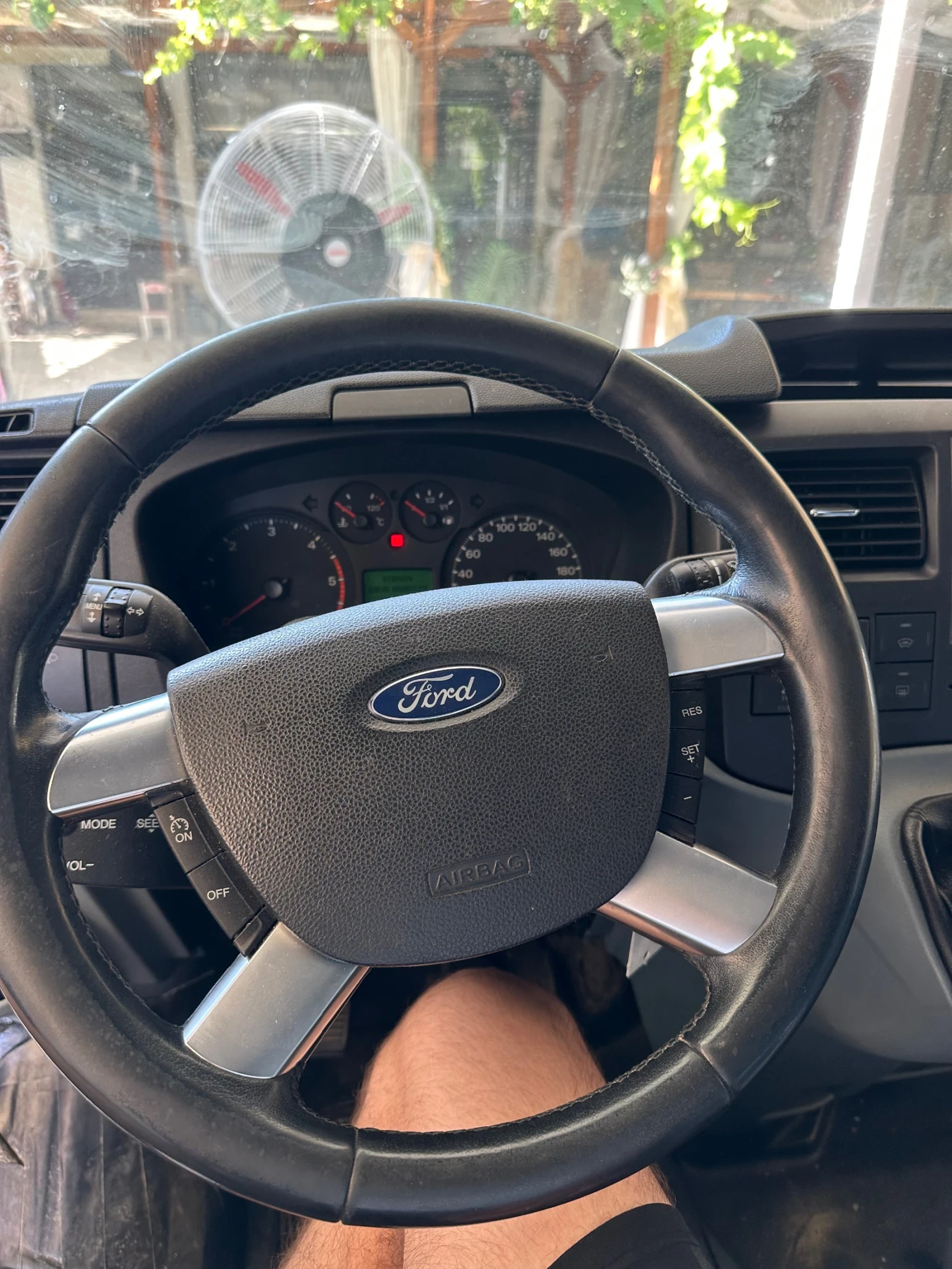 Ford Transit  - изображение 8