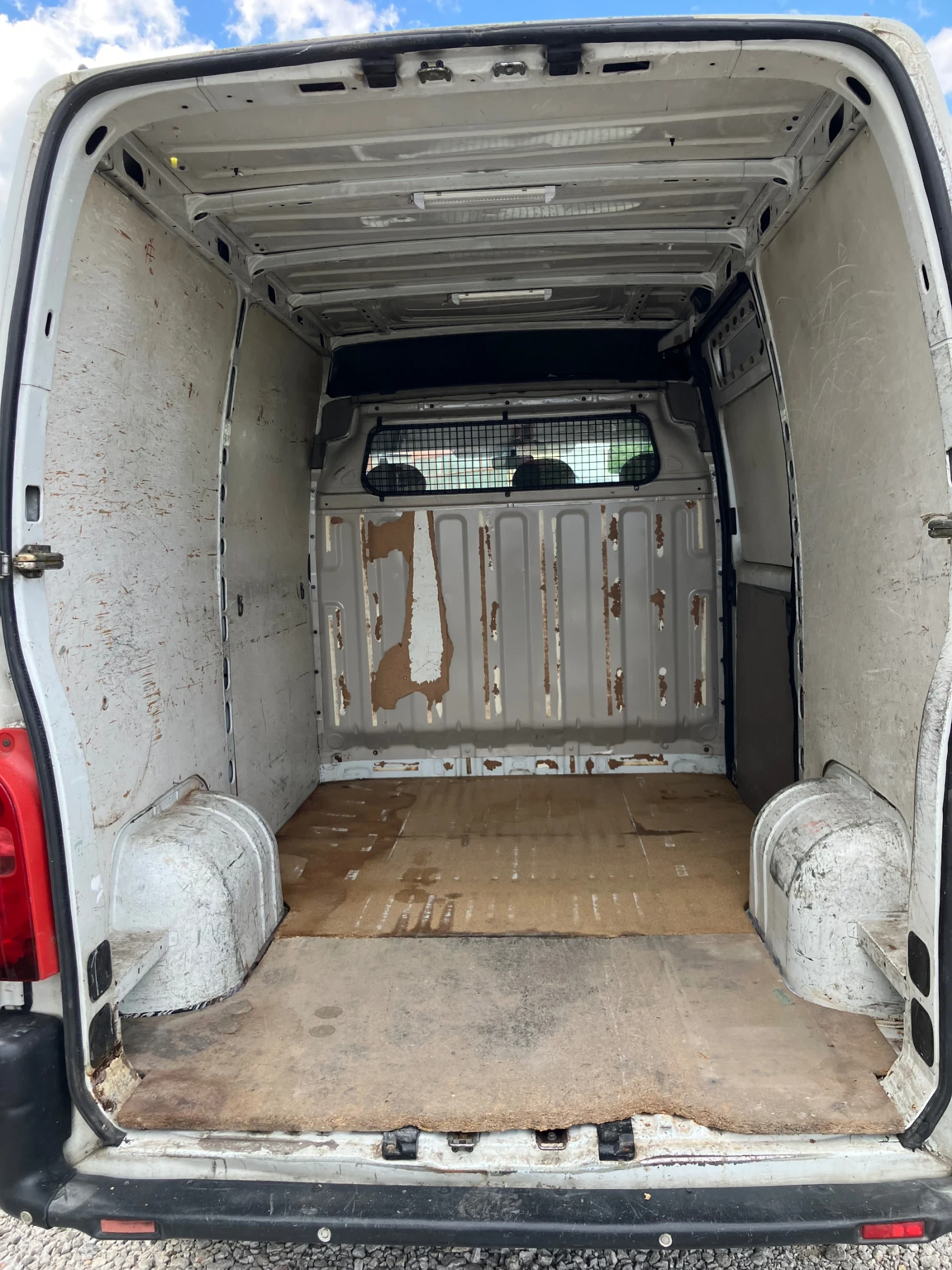 Renault Master 2.8 DTI - изображение 5