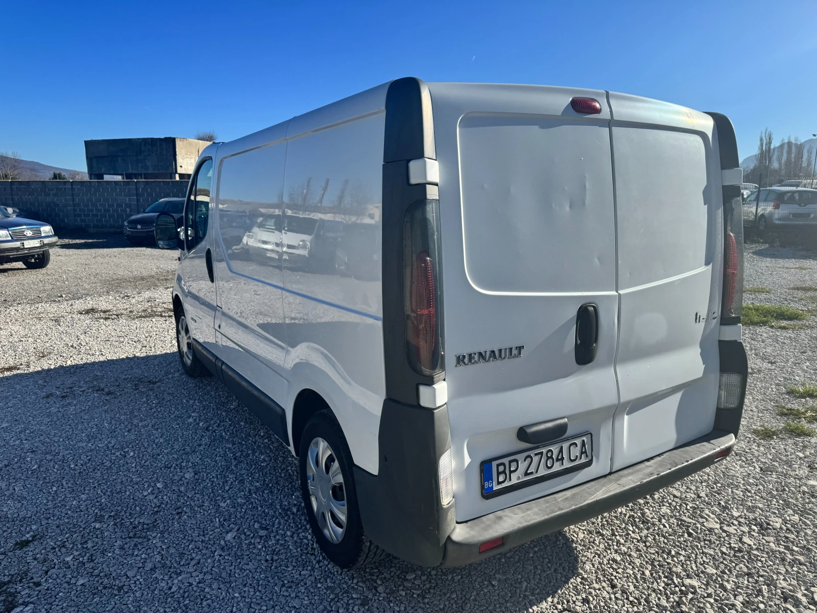 Renault Trafic 1.9 dci, снимка 5 - Бусове и автобуси - 53808226