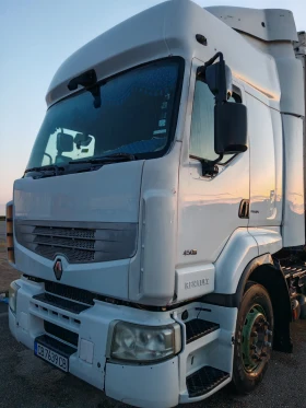     Renault Premium