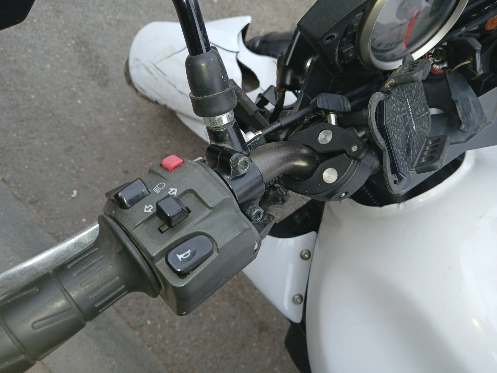 Kawasaki Z Z750 - изображение 9