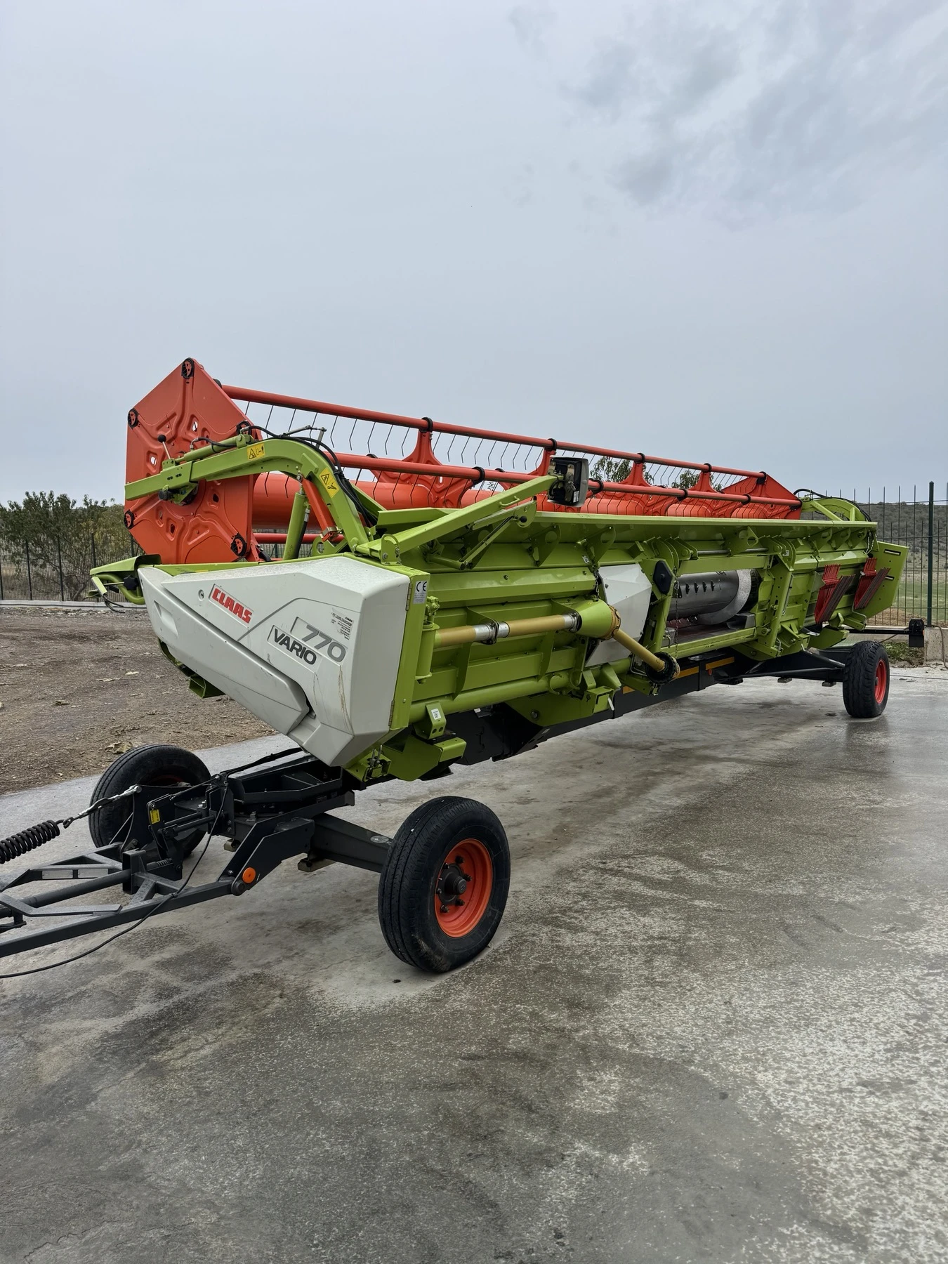 Комбайн Claas LEXION 750 MONTANA, снимка 6 - Селскостопанска техника - 55501935