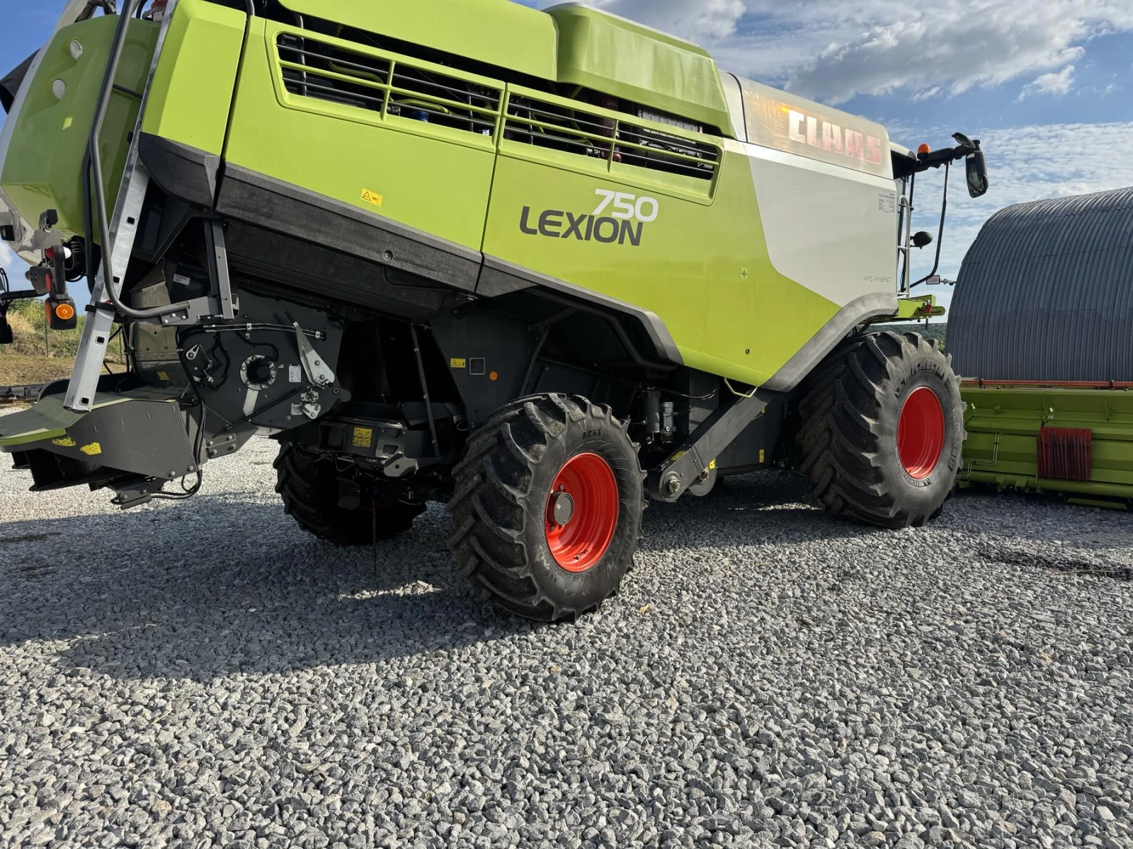 Комбайн Claas LEXION 750 MONTANA, снимка 4 - Селскостопанска техника - 55501935