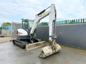      Bobcat E45