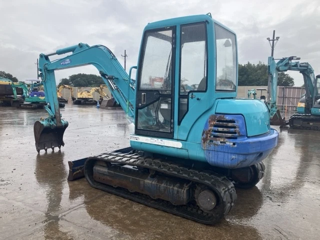 Багер Kubota K-045 * ОЧАКВАН 29.01.2027!!!, снимка 3 - Индустриална техника - 56182214