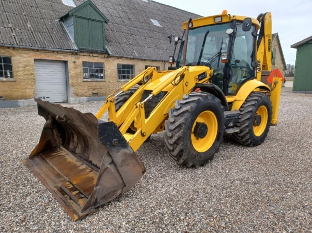 Багер JCB 4CX, снимка 2 - Индустриална техника - 55324448