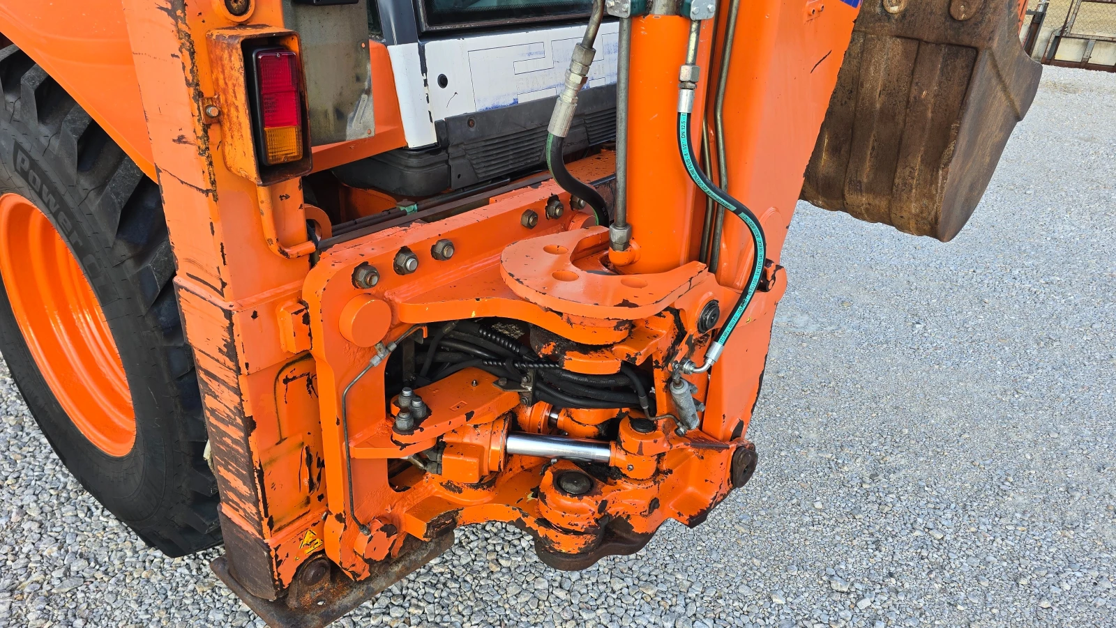 Багер New Holland FB100-Нов внос!, снимка 9 - Индустриална техника - 55422201