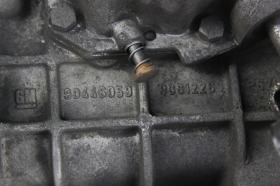 Ръчна скоростна кутия за Opel Tigra 1.4i 90 к.с. (1994-2000), снимка 2 - Части - 43391419