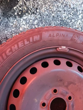 Гуми с джанти Michelin 205/55R16, снимка 3 - Гуми и джанти - 48878972