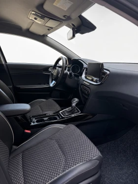 Kia XCeed 1.5T Executive AUTOM/LED/18"/CAMERA/CLIMATRONI, снимка 4