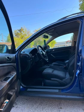 VW Passat 1.6 101 �� ��� ������ 2004� | Mobile.bg � ����� ������ 5