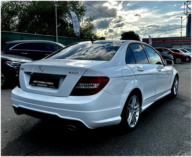 Mercedes-Benz C 300 * ПРОМО* 4matic, снимка 6 - Автомобили и джипове - 46836095