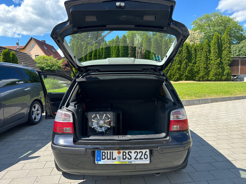 VW Golf Няма, снимка 13 - Автомобили и джипове - 45826240