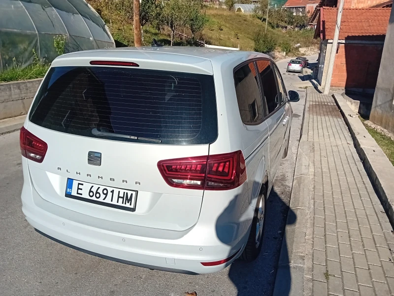 Seat Alhambra, снимка 3 - Автомобили и джипове - 47511301