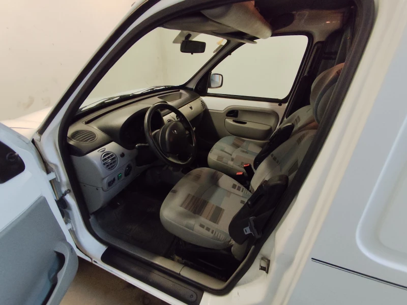 Renault Kangoo товарен 4X4, снимка 8 - Автомобили и джипове - 49199357