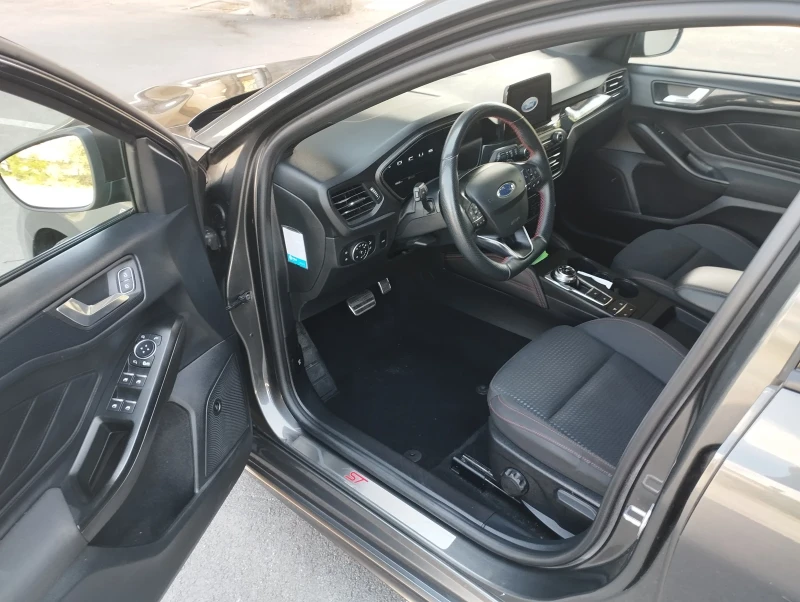 Ford Focus ST Line, Wagon, EcoBoost, X Business, снимка 8 - Автомобили и джипове - 50567484