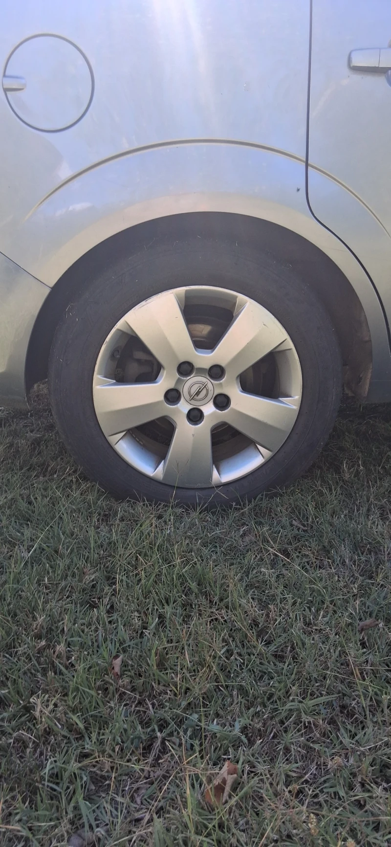 Opel Zafira, снимка 4 - Автомобили и джипове - 52364539