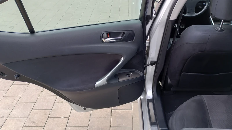Lexus IS 250, снимка 17 - Автомобили и джипове - 52054463