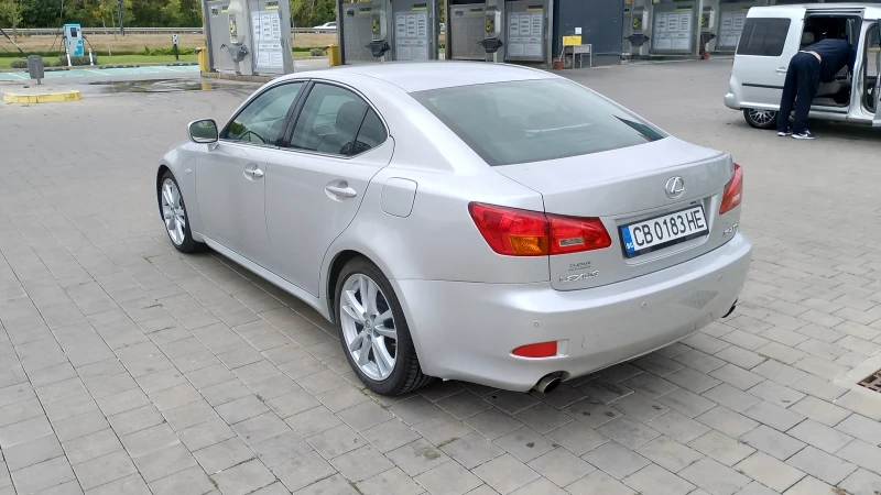 Lexus IS 250, снимка 3 - Автомобили и джипове - 52054463