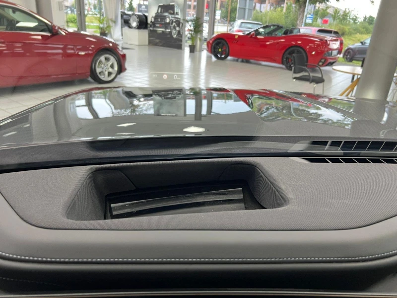 BMW i7 XDRIVE60 CARBON B&W 360 HEAD UP T-SCREEN EXECUTIVE, снимка 9 - Автомобили и джипове - 52324848