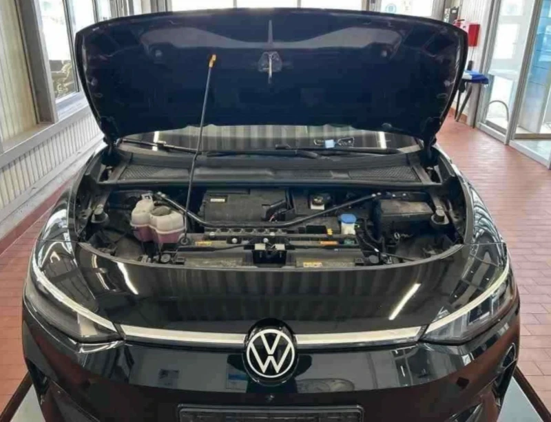 VW ID.7   Pro 82 KWh 210 KW.KAMERA.LED.NAVI.PANORAMA, снимка 4 - Автомобили и джипове - 53556966