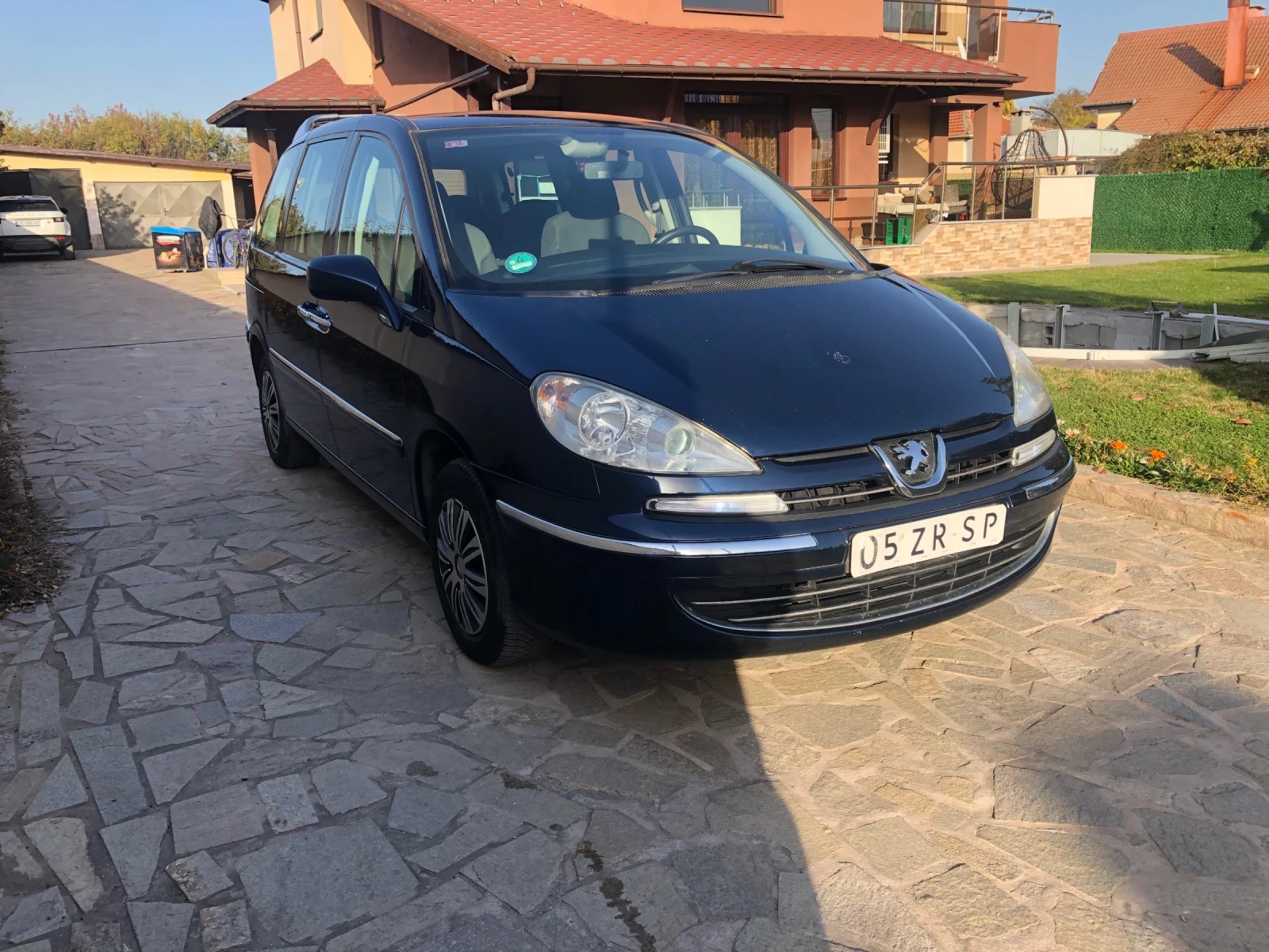 Peugeot 807 2.0 140к.с. 7 местен. - изображение 2