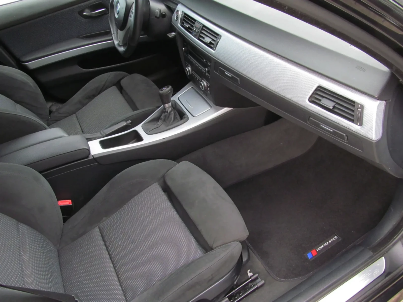 BMW 320 2.0D/M-PACKET - изображение 7