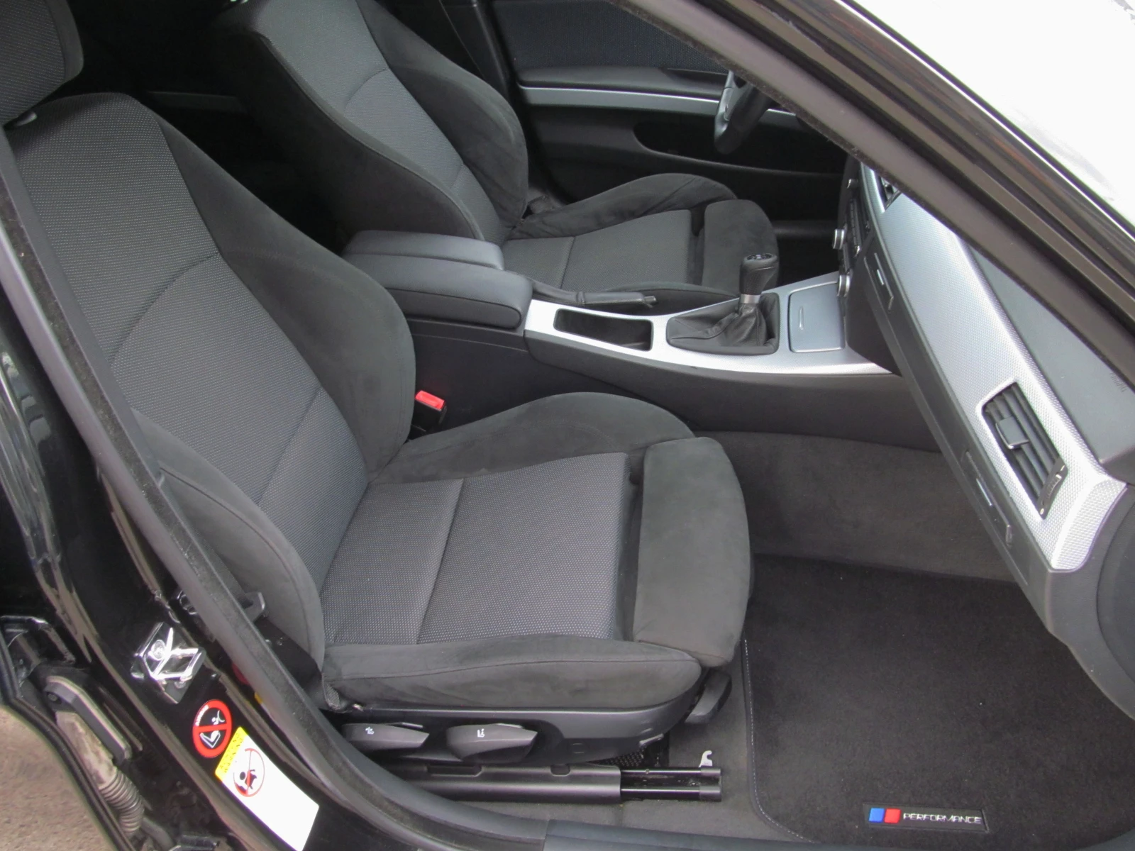 BMW 320 2.0D/M-PACKET - изображение 9