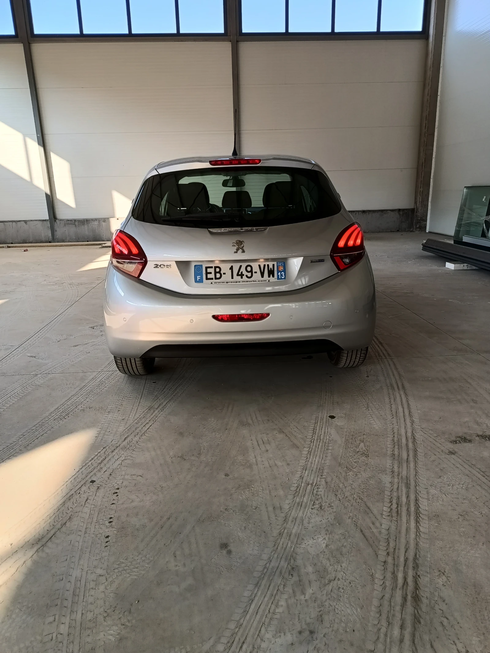 Peugeot 208 1.6 Blue hdi - изображение 5