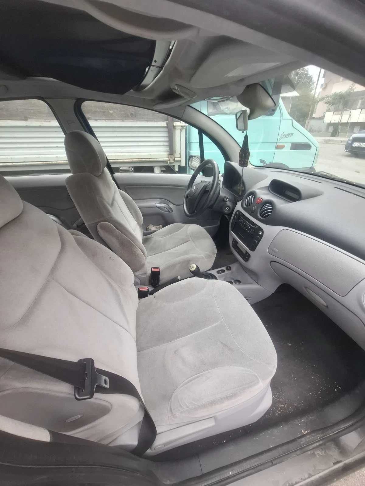 Citroen C3 1100 - изображение 3
