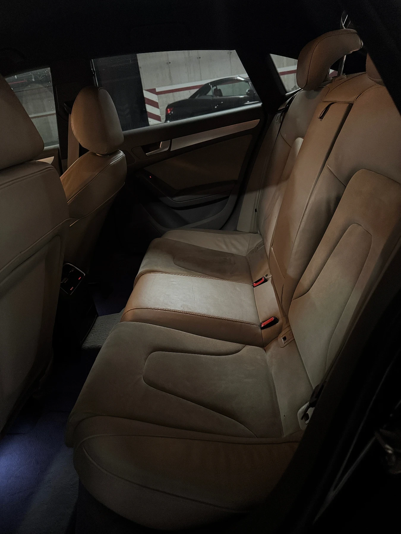 Audi A5 SPORTBACK 2.0 TFSI QUATTRO Ambition Luxe, снимка 9 - Автомобили и джипове - 53019564