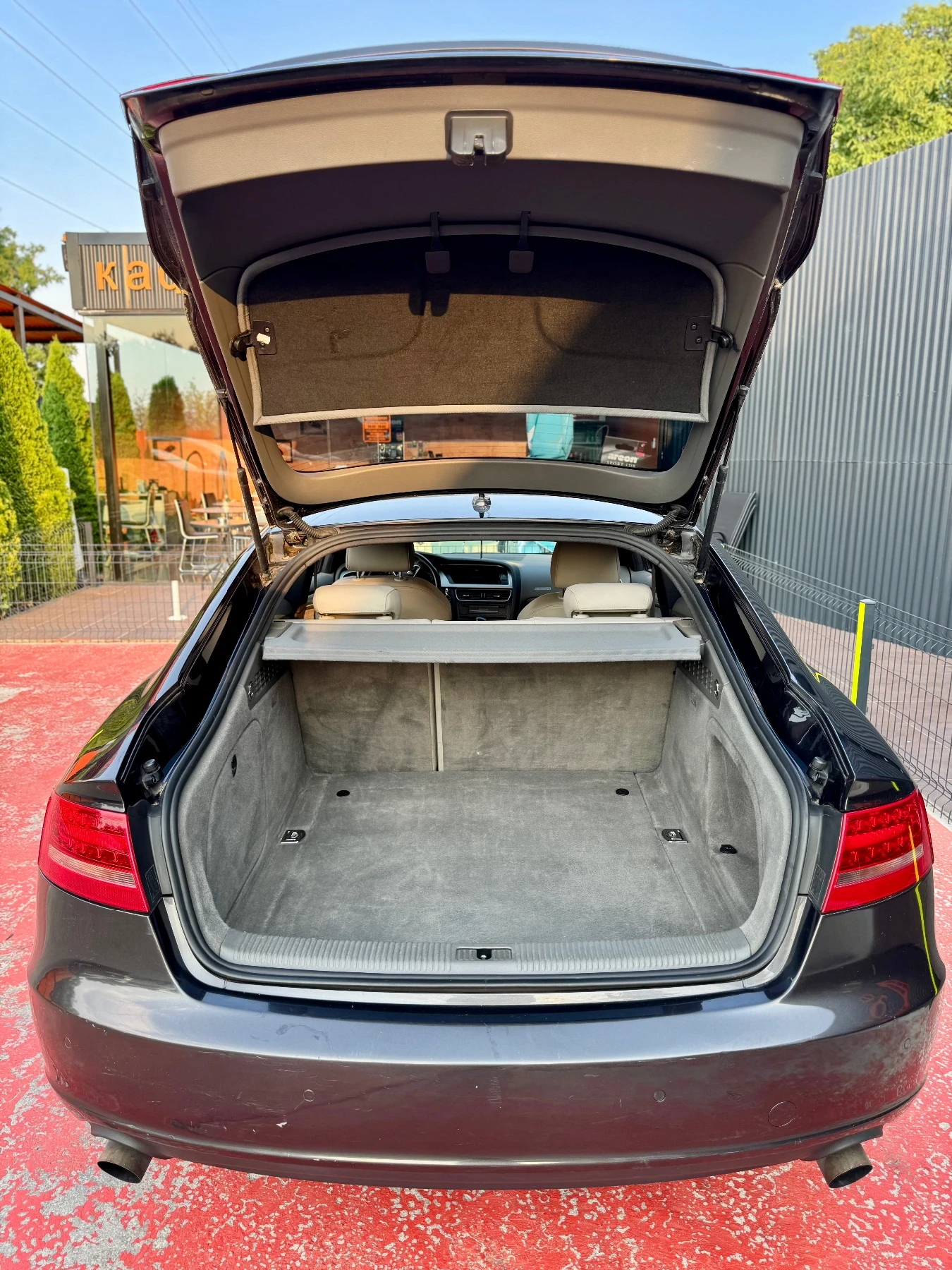 Audi A5 SPORTBACK 2.0 TFSI QUATTRO Ambition Luxe ПЕРФЕКТНА - изображение 5