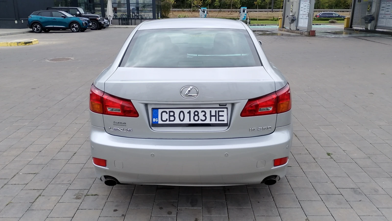 Lexus IS 250  - изображение 4