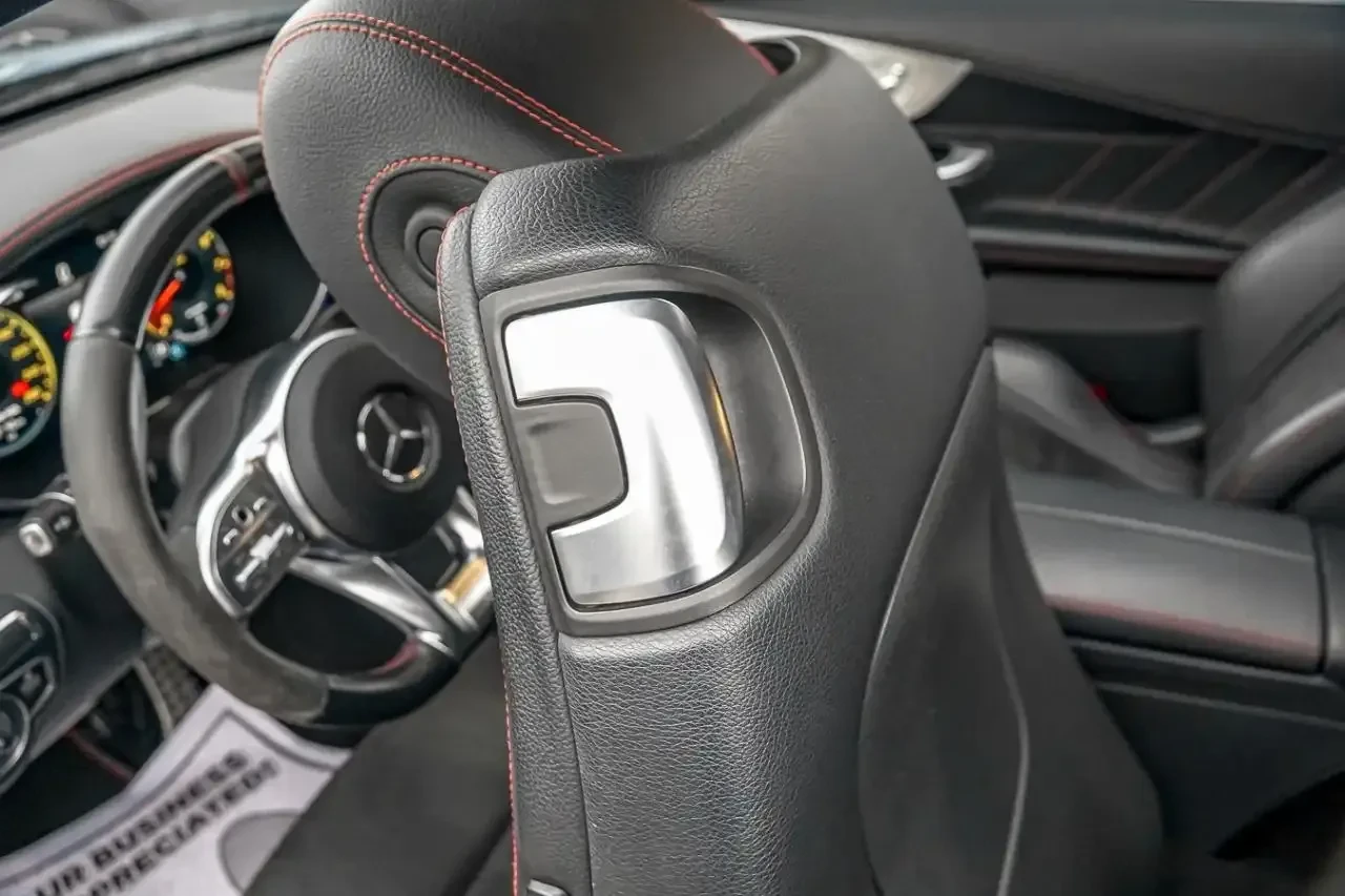 Mercedes-Benz C 43 AMG COUPE 4MATIC PANO BURMESTER ДИГИТАЛНО ТАБЛ 360 CAM, снимка 16 - Автомобили и джипове - 53903773