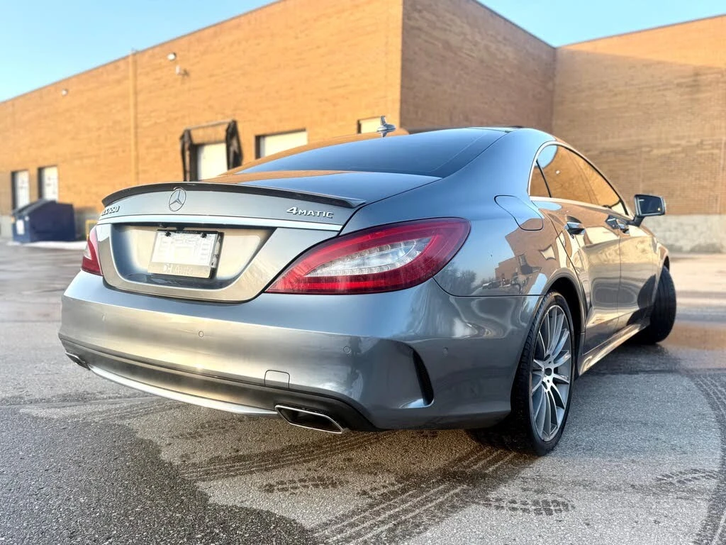 Mercedes-Benz CLS 550 4MATIC* AвтоКредит * (ЦЕНА ДО БГ), снимка 7 - Автомобили и джипове - 54021359