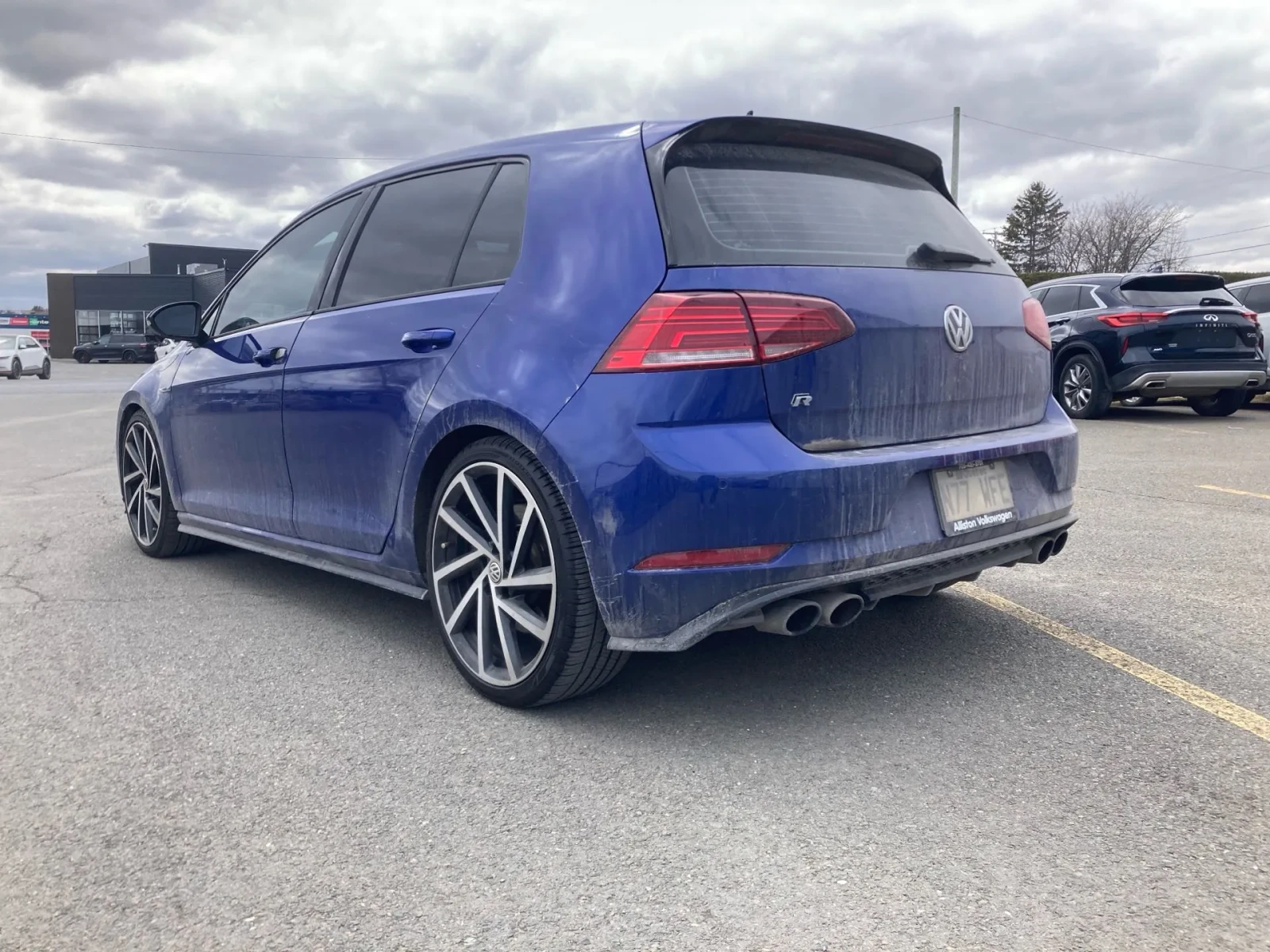 VW Golf R-LINE* CARFAX* DIGITAL, снимка 3 - Автомобили и джипове - 54078154